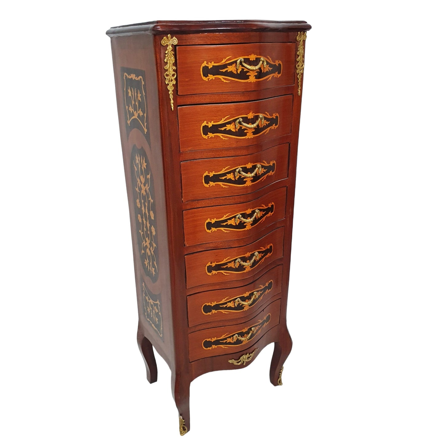 "Klassieke barokke ladekast - Een tijdloze toevoeging aan elk interieur, met zijn elegante lijnen en weelderige versieringen, straalt dit meubelstuk een tijdloze elegantie uit."