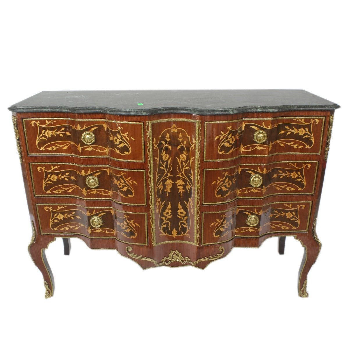 "Antiek-geïnspireerde barokke commode - Versierd met weelderig houtsnijwerk en gouden accenten, brengt deze commode een vleugje tijdloze elegantie in jouw interieur."