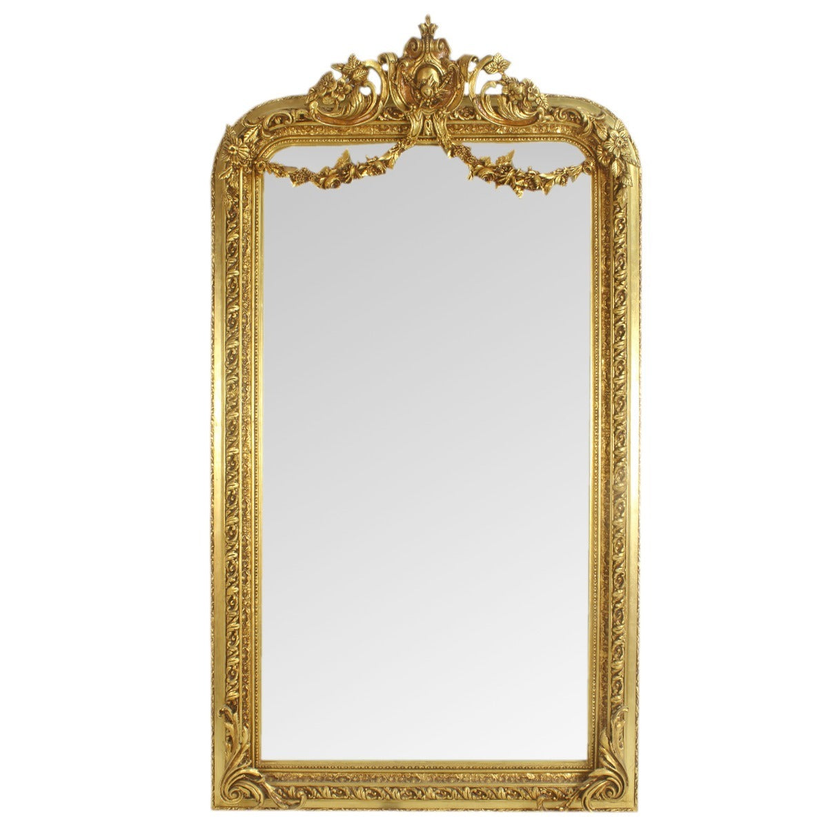"Grote Barokke Muurspiegel met Ornamenten - Een Majestueus Statementstuk voor Jouw Interieur, Perfect in Evenwicht Tussen Kunst en Functionaliteit."