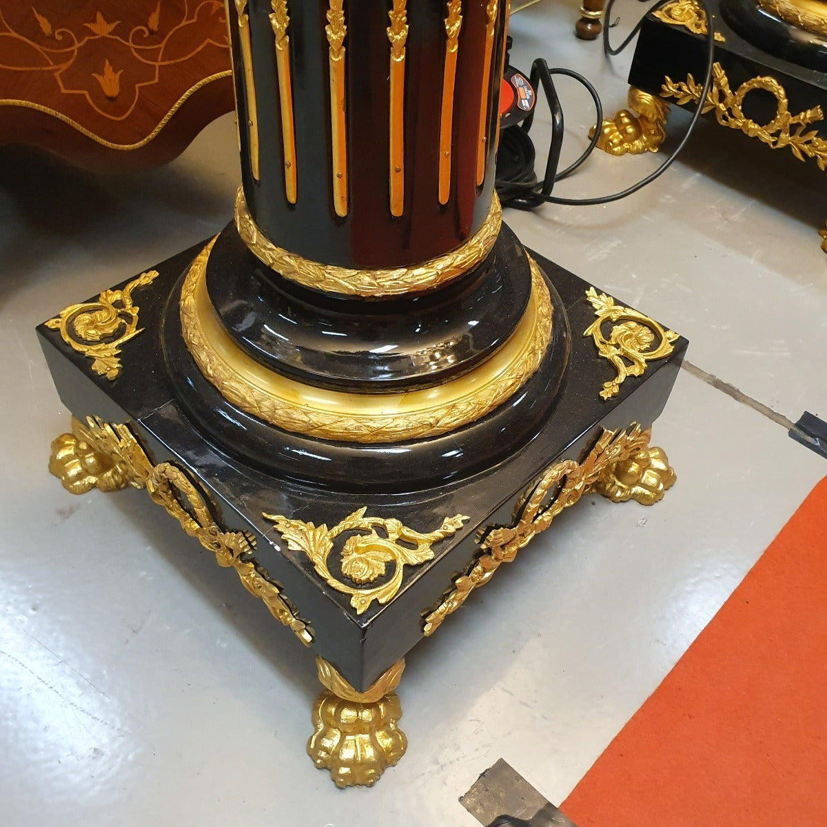 Barok Deluxe Lampadair Pilaren Vaas Zuilen
