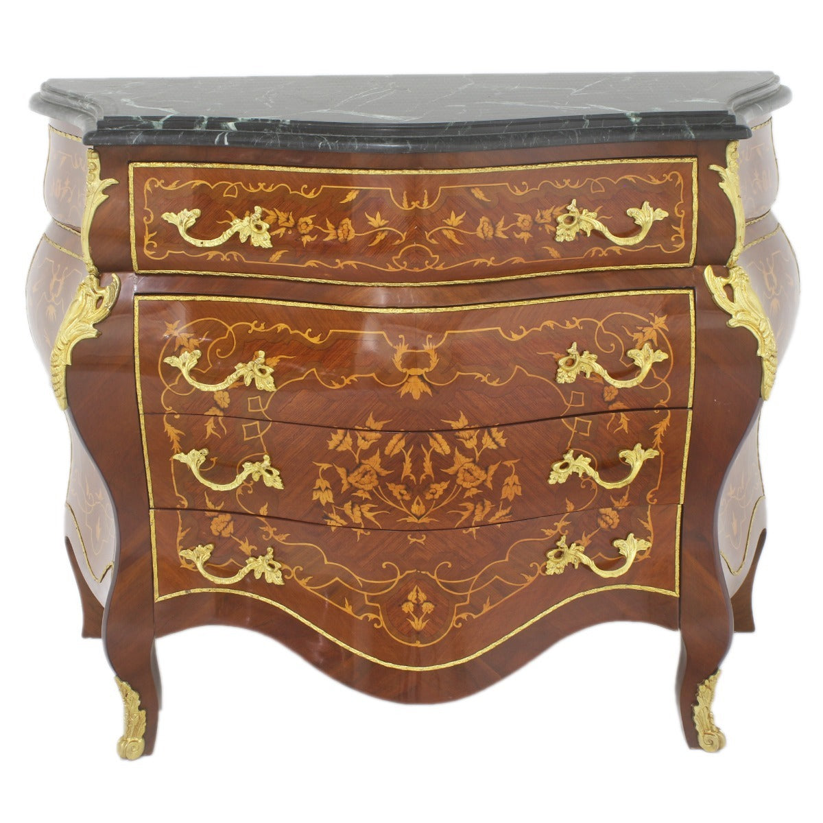 "Klassieke barokke commode - Een tijdloos meubelstuk met sierlijke lijnen en verfijnde details, ideaal voor een traditionele en elegante inrichting."