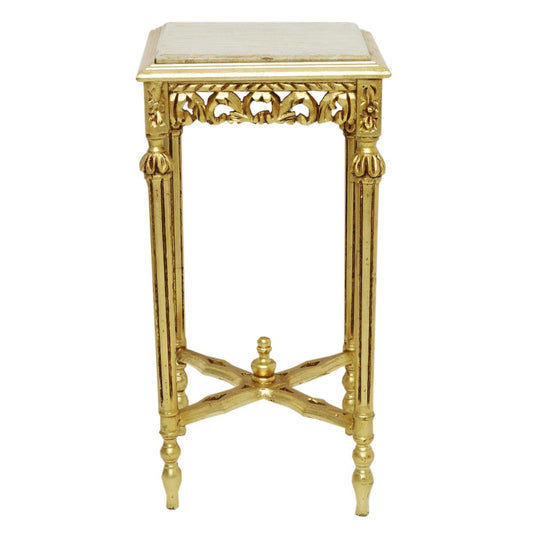 "Gouden barok bijzettafel met gedetailleerd houtsnijwerk - Een indrukwekkend meubelstuk met rijk gedecoreerd gouden houtsnijwerk, biedt deze tafel een tijdloze schoonheid en verfijning."